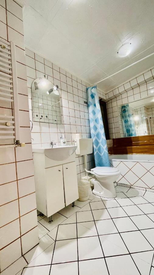 Pensiunea Luminita Buşteni Zewnętrze zdjęcie
